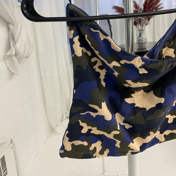 Army Crop Top - Picture 2 of 3